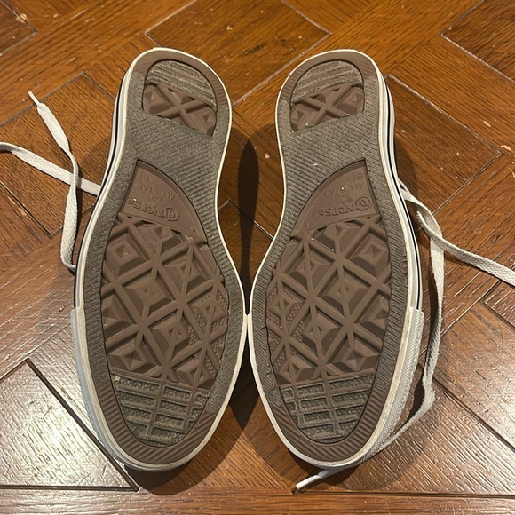 Converse Chuck Taylor All Stars - Sz 8.5 - Picture 9 of 12